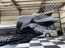 N33WF-Exterior-Left-elevator